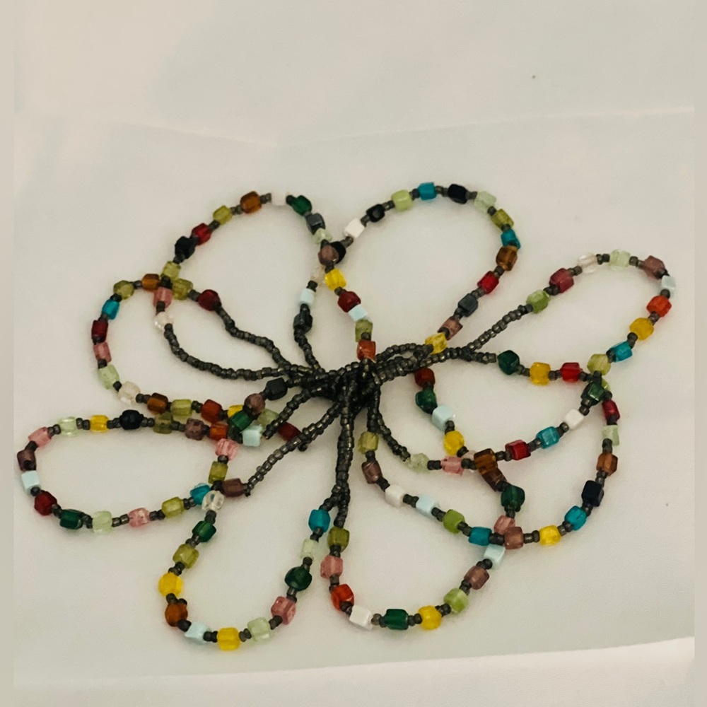 MultiColor MultiStrand Stretch Bracelet - Picture 3 of 3